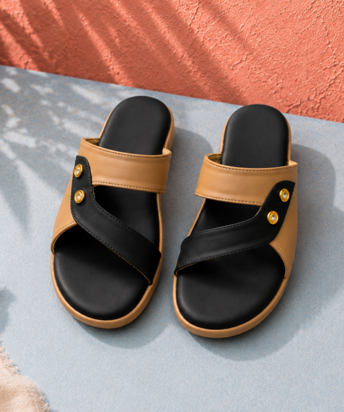 Black & Beige Dual-Tone Slipper : FT-020
